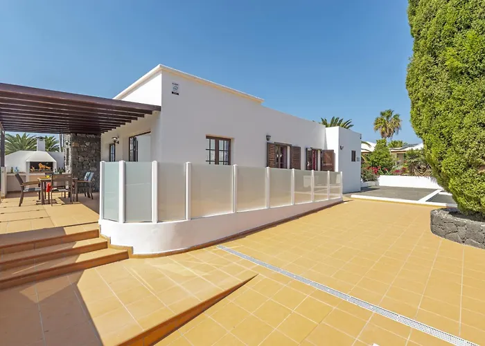 Stephanie Villa Playa Blanca (Lanzarote)